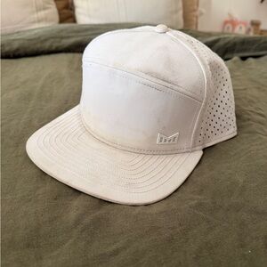Melin - Tranches Hat - White